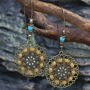 Women Bronze Filigree Drop Earrings NWT